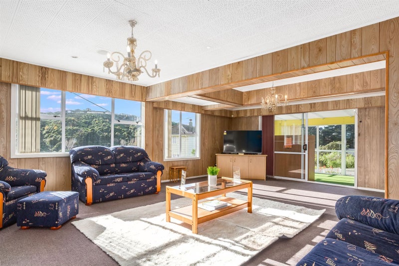 25 Maher Place, Ranui, Porirua - Carousel 2