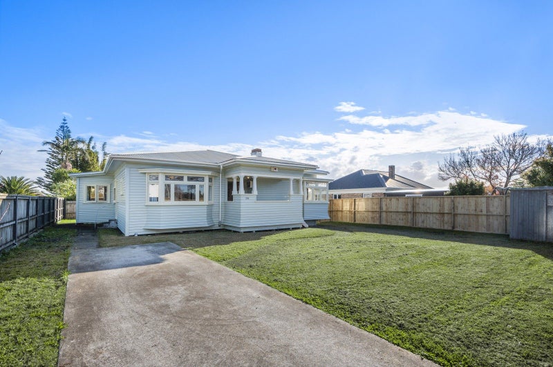 269A Mount Albert Road, Wesley, Auckland - Carousel 1