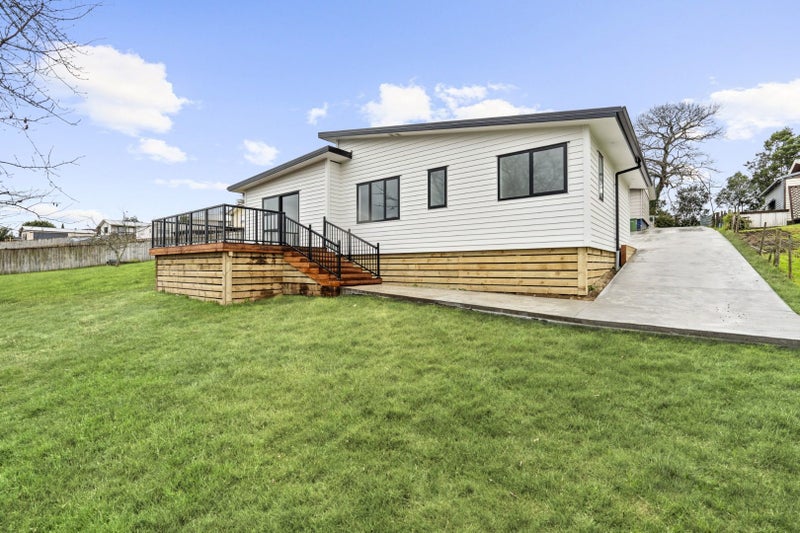 52B Rolleston Street, Kihikihi, Te Awamutu - Carousel 2