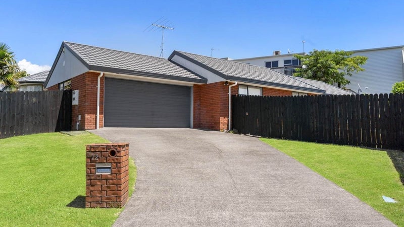 12 Annamoe Place, East Tamaki, Auckland - Carousel 1