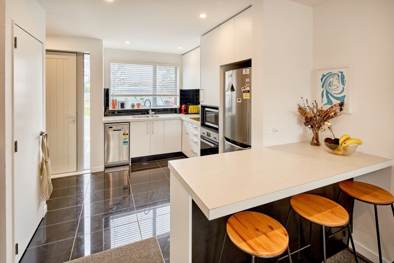 10/36 Tacy Street, Kilbirnie, Wellington - Carousel 2