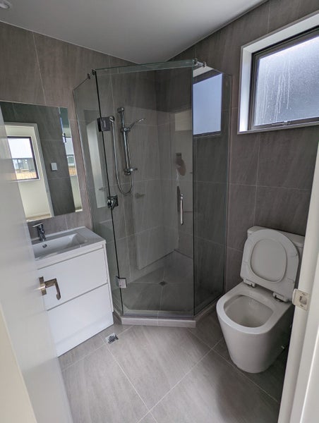 10 Hearth Street, Flat Bush, Auckland - Carousel 9