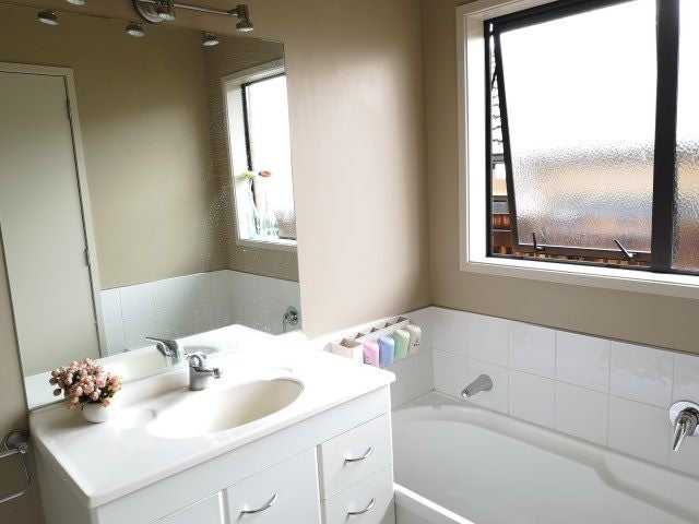 50 Robins Road, Judea, Tauranga - Carousel 11