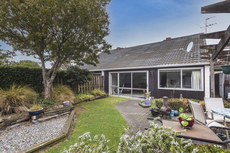 8B Hilldale Place, Hillsborough, Christchurch - Carousel 1
