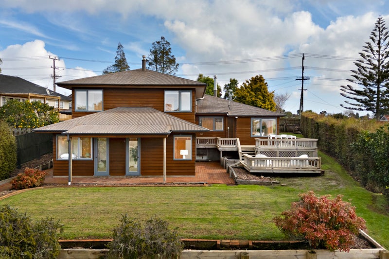 91 Verbena Road, Birkdale, Auckland - Carousel 2