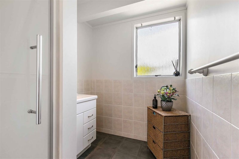 6 Glastron Place, Bayview, Auckland - Carousel 13