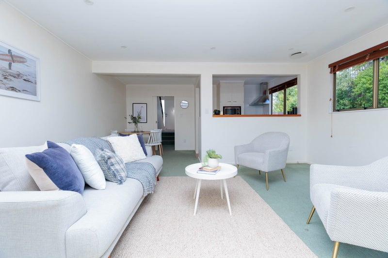 1/34 Harbour View Road, Harbour View, Lower Hutt - Carousel 2
