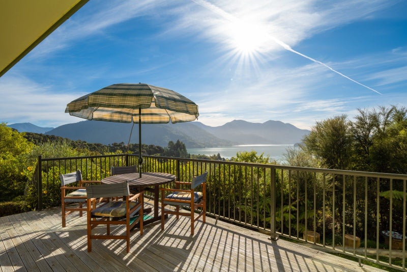 461 Kenepuru Road, Moetapu Bay, Linkwater - Carousel 1