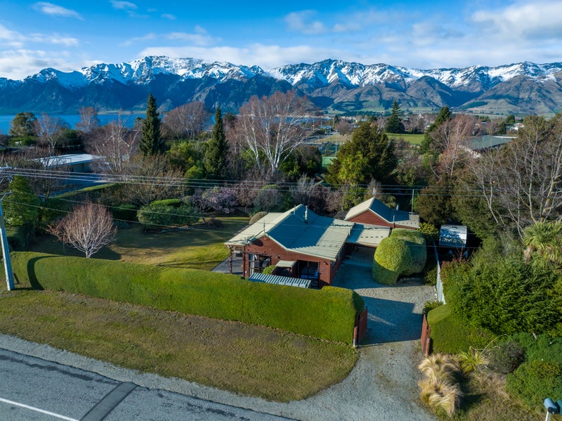 2 Bodkin Street, Lake Hāwea - Carousel 30