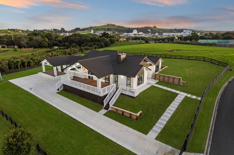 3 Lorrie Lane, Pokeno - Carousel 1