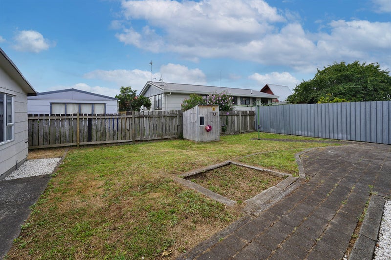 36 Grange Avenue, Nawton, Hamilton - Carousel 14