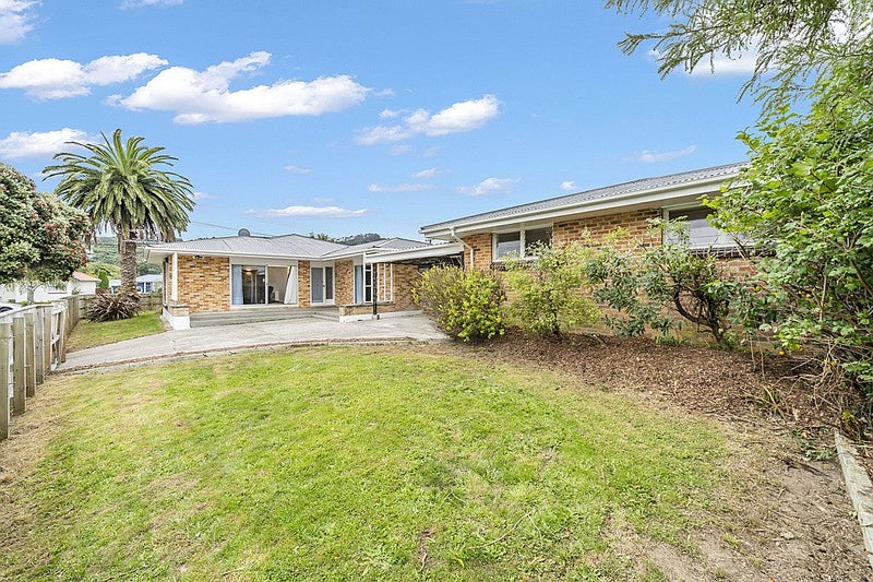 26 Rosebank Avenue, Avalon, Lower Hutt - Carousel 2