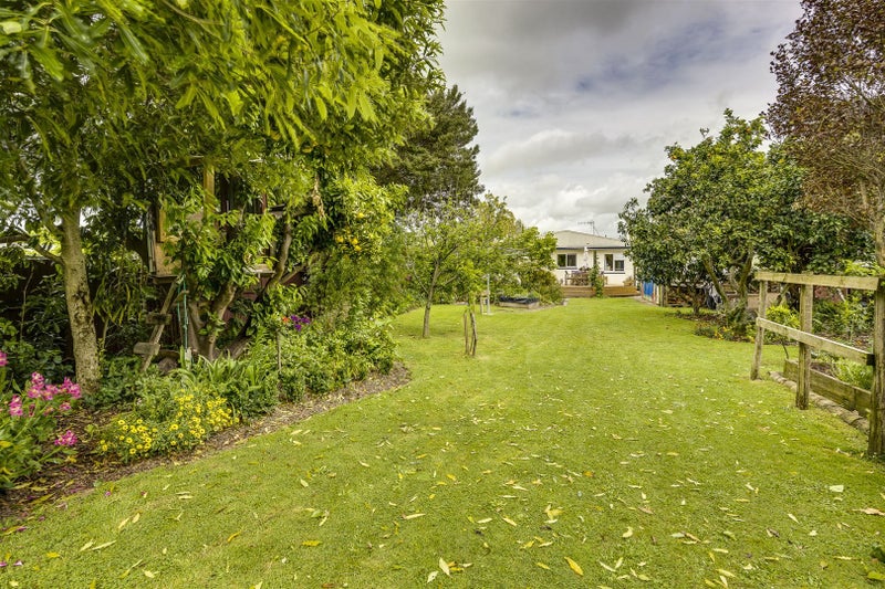 1 Vogel Place, Marewa, Napier - Carousel 15