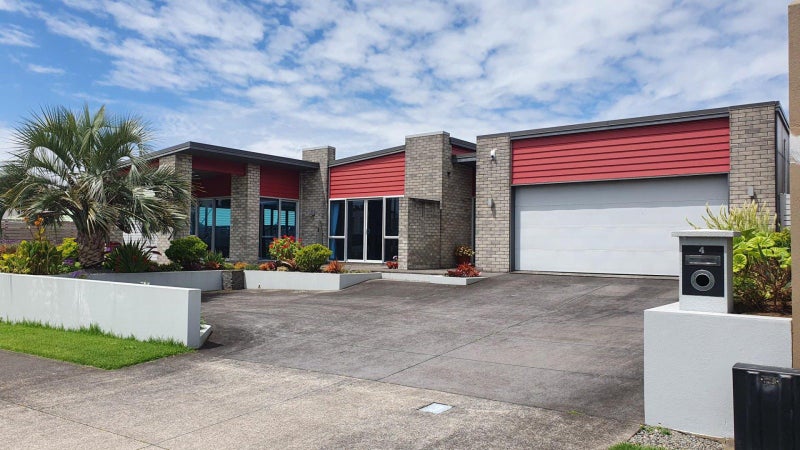 4 Parkvue Drive, Bell Block, New Plymouth - Carousel 1