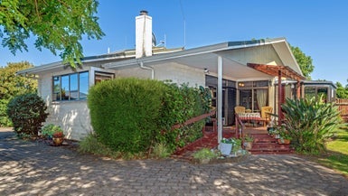 469A Aberdeen Road, Te Hapara, Gisborne - Carousel 1