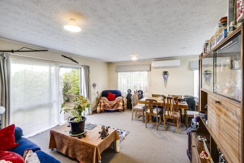 15A Alexander Avenue, Onekawa, Napier - Carousel 2