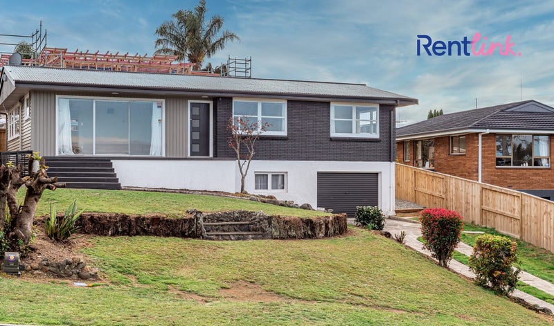 7 Glenn Terrace, Otumoetai, Tauranga - Carousel 1