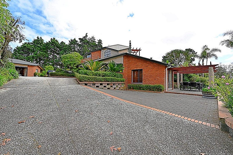 31 Boyd Road, Poraiti, Napier - Carousel 2