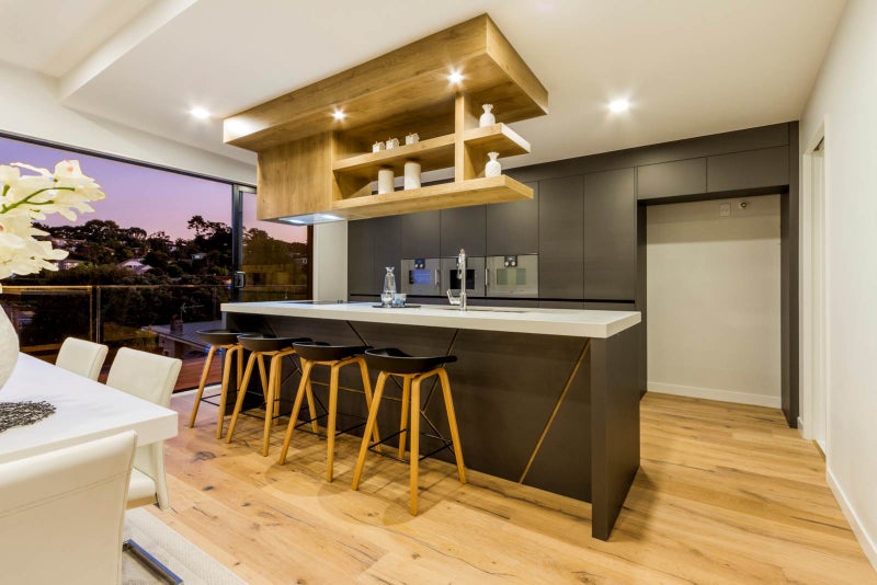 3 Montana Avenue, Murrays Bay, Auckland - Carousel 2