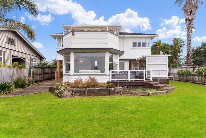 411 Lake Road, Takapuna, Auckland - Carousel 2