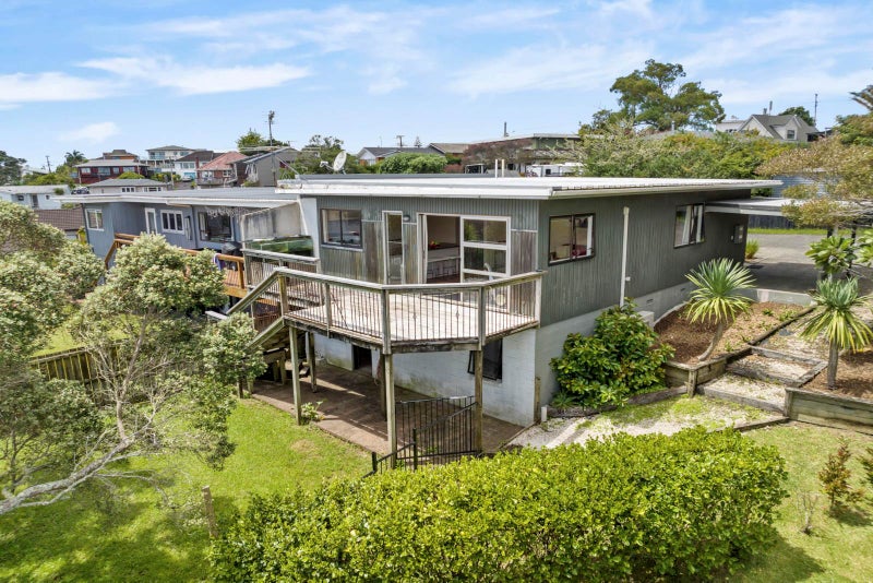 103P Glengarry Road, Glen Eden, Auckland - Carousel 1