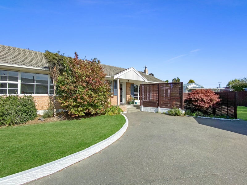 55 Gladson Avenue, Sockburn, Christchurch - Carousel 1