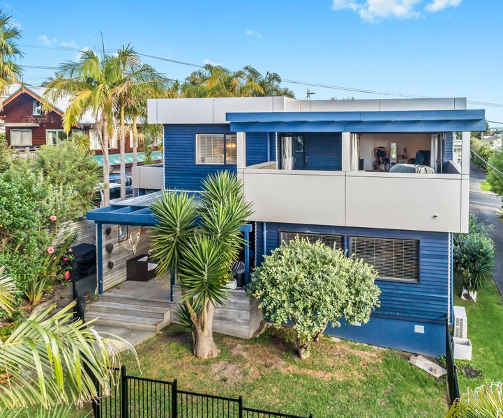 1280 Whangaparaoa Road, Army Bay, Whangaparaoa - Carousel 1