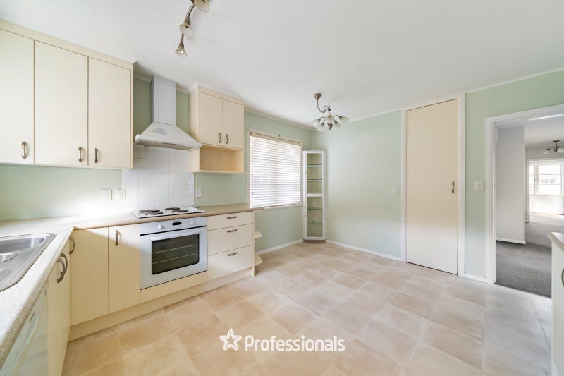 27 Hume Street, Alicetown, Lower Hutt - Carousel 2