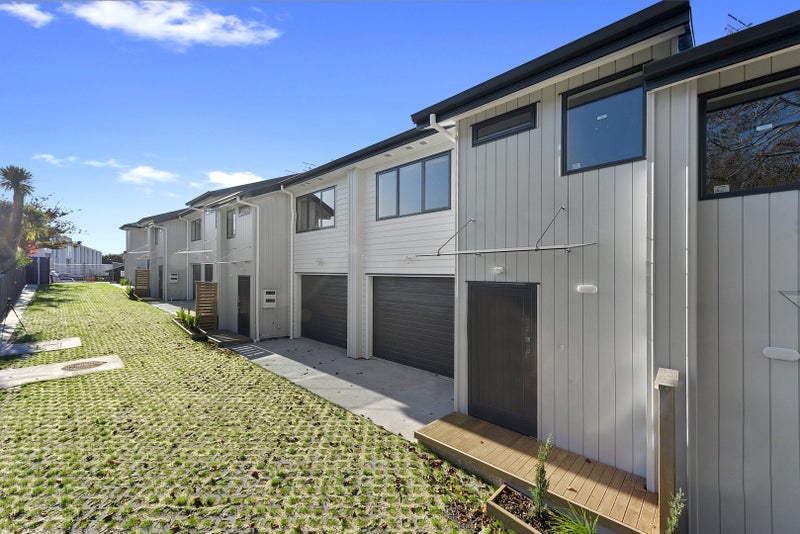 1/3 Palmerston Street, Hamilton Central, Hamilton - Carousel 2