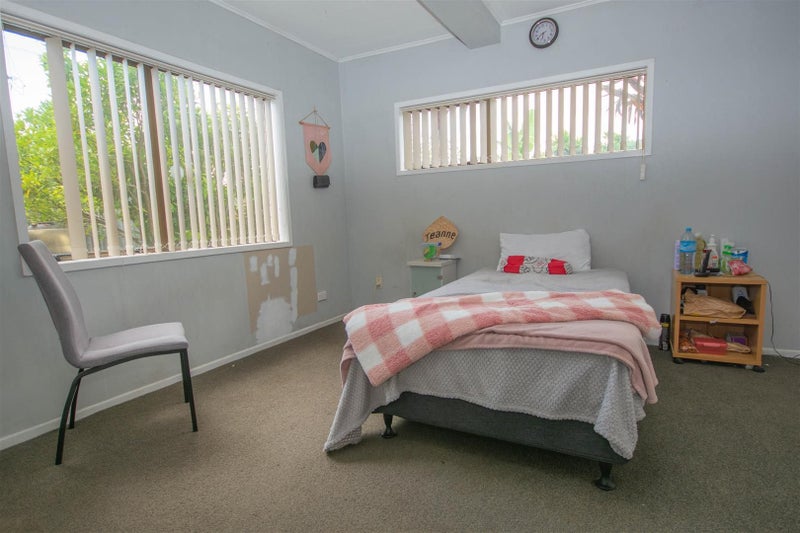 31 Beaumonts Way, Manurewa, Auckland - Carousel 9