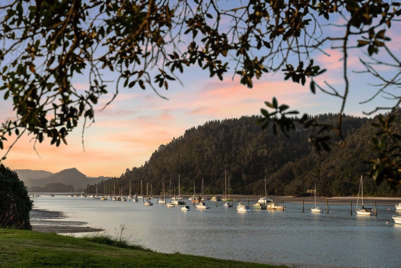 101 Beach Road, Whangamata, Whangamatā - Carousel 35
