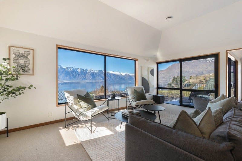 29 Greenstone Place, Fernhill, Queenstown - Carousel 2