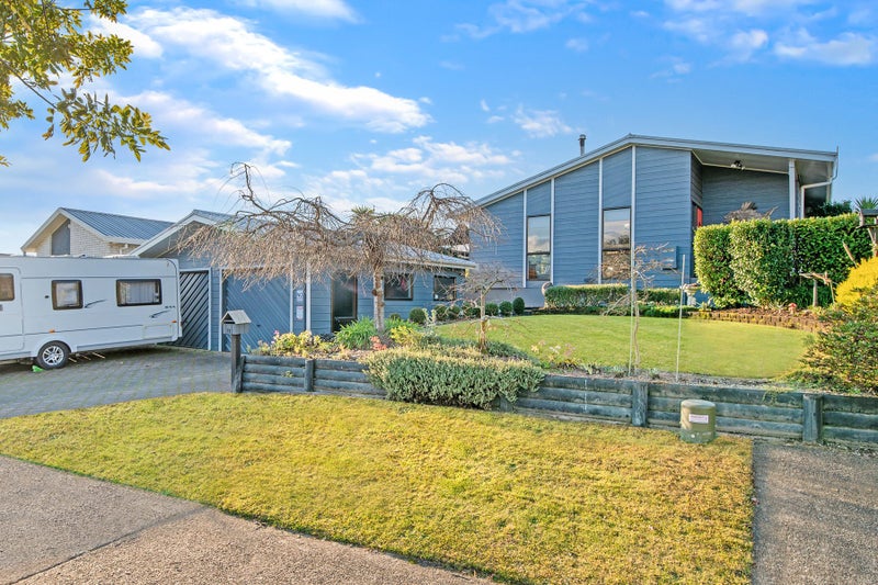 12 Westminster Drive, Owhata, Rotorua - Carousel 1