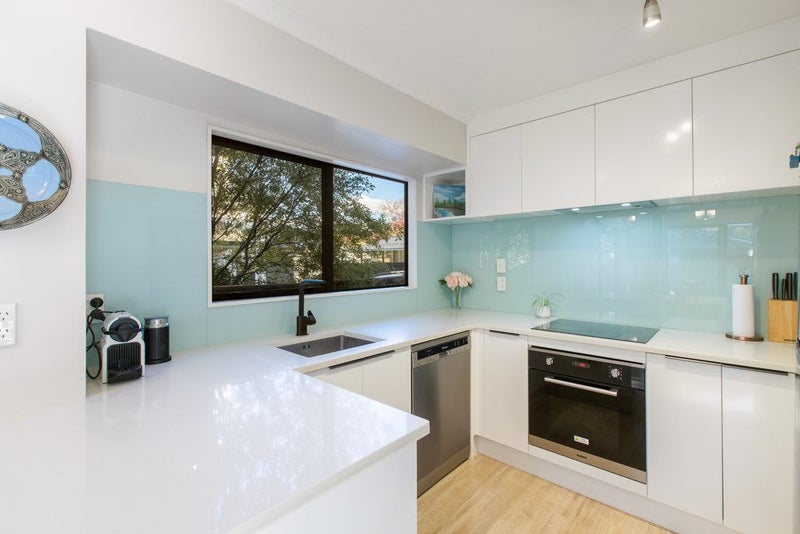 11A Lynden Avenue, Hillcrest, Auckland - Carousel 2