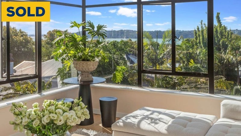 9/135 Jervois Road, Herne Bay, Auckland - Carousel 1