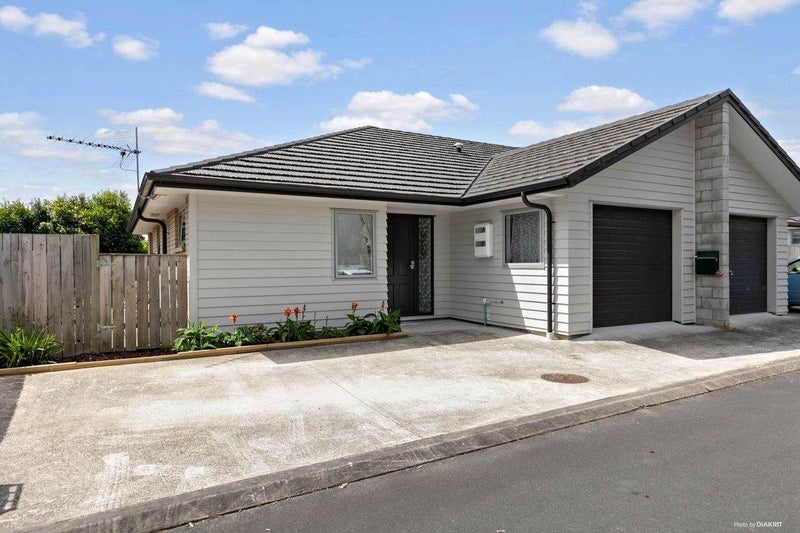 33/167 Whitney Street, Blockhouse Bay, Auckland - Carousel 1