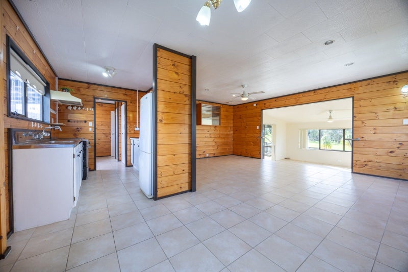 18 Clean Street, Te Kōpuru - Carousel 2