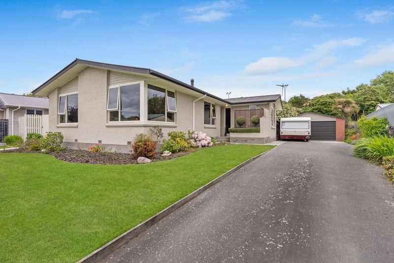 118 Warren Crescent, Hillmorton, Christchurch - Carousel 1