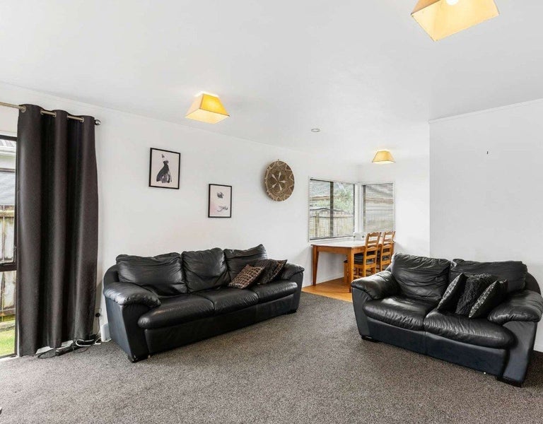 2/23 Marr Road, Manurewa, Auckland - Carousel 4