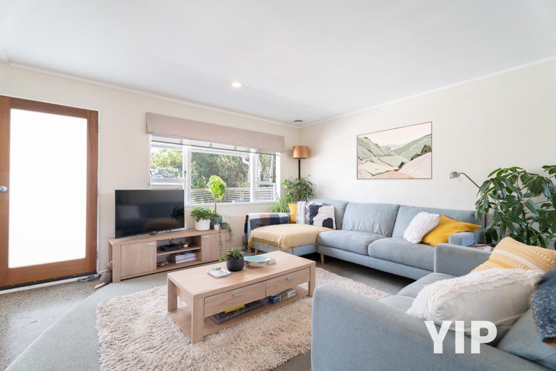 40B Wingfield Place, Churton Park, Wellington - Carousel 2