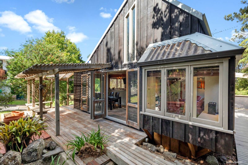 10 Kauri Road, Birkenhead, Auckland - Carousel 2