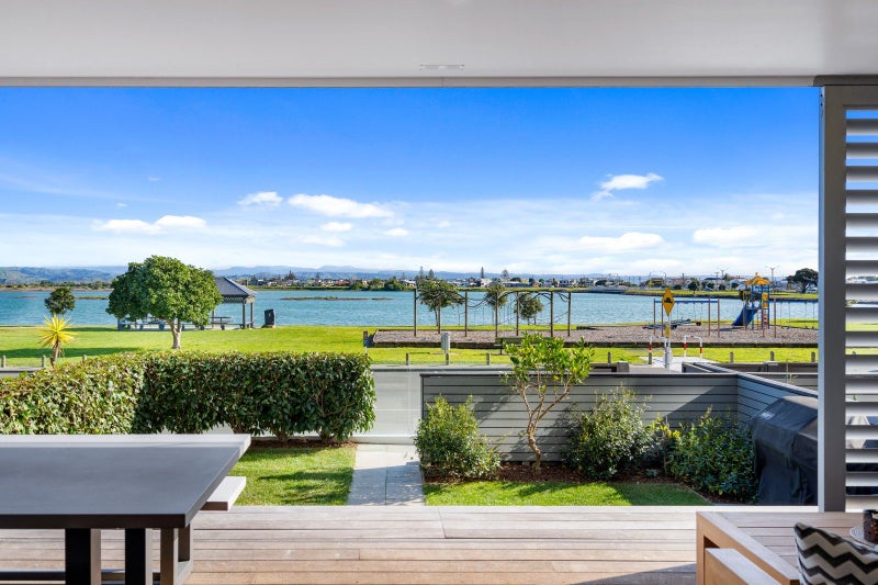 208/7 Humber Street, Pandora, Napier - Carousel 2