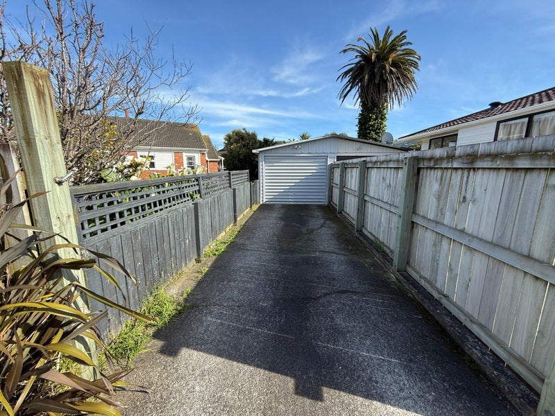 3/79 Hall Crescent, Epuni, Lower Hutt - Carousel 12