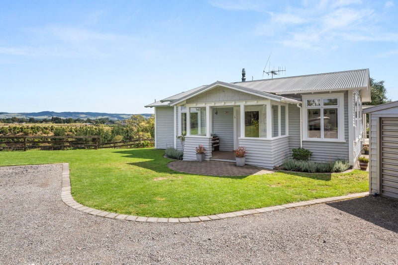 528 Pyes Pa Road, Pyes Pa, Tauranga - Carousel 1