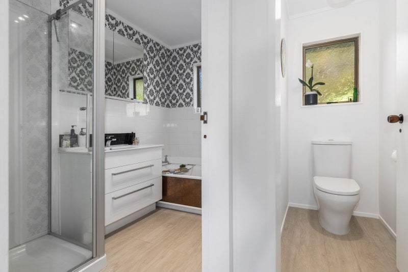 3/39 Kinloch Place, Papakōwhai, Porirua - Carousel 2