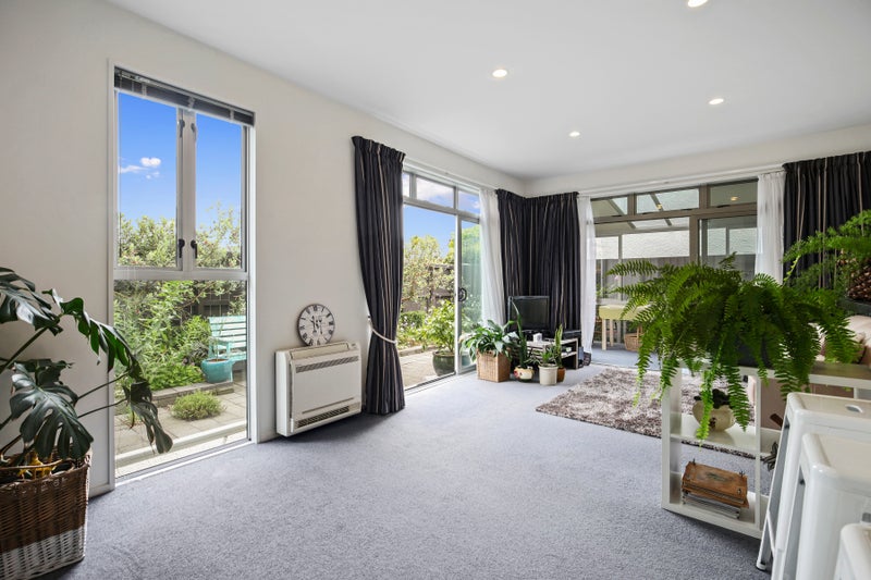 1 Moore Street, Sydenham, Christchurch - Carousel 2
