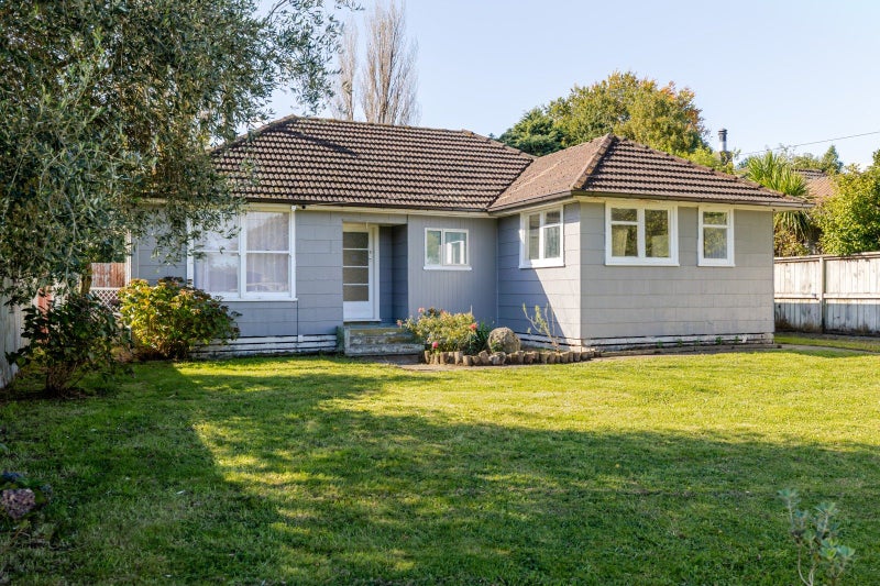 17 Wilson Street, Pahiatua - Carousel 1