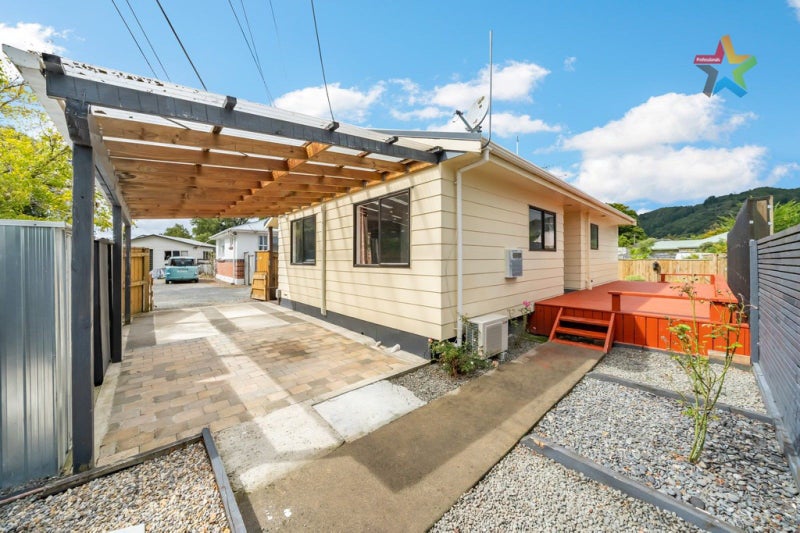 1/25A Ward Street, Trentham, Upper Hutt - Carousel 1
