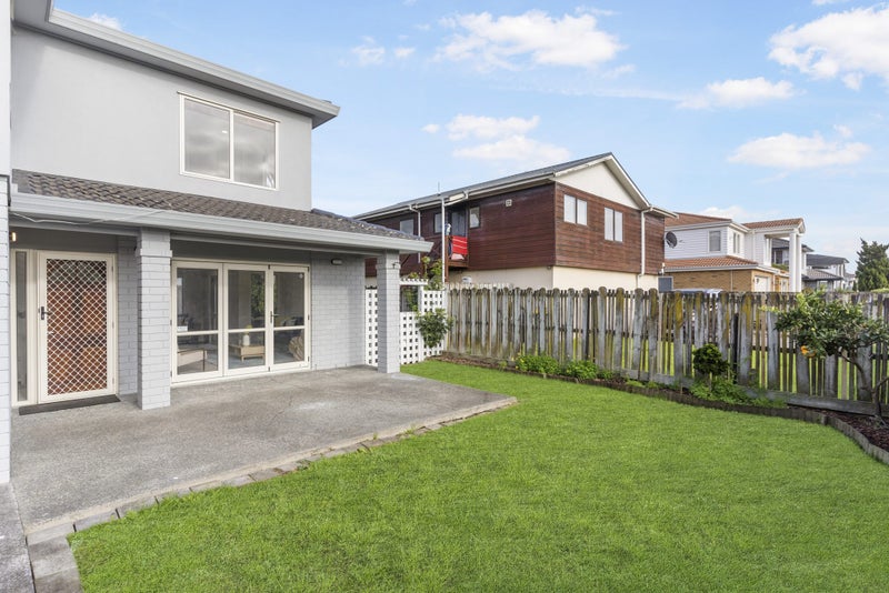 1/10 Melrose Road East, Mount Roskill, Auckland - Carousel 2
