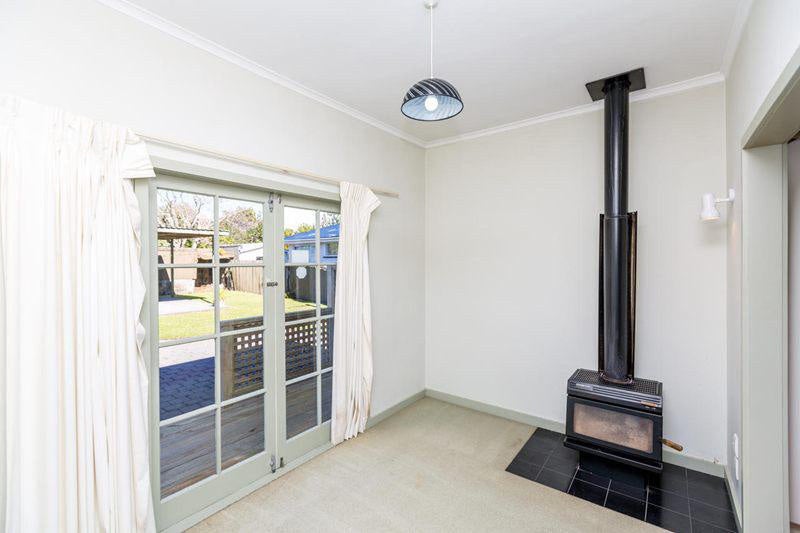 17 Wallath Road, Westown, New Plymouth - Carousel 2